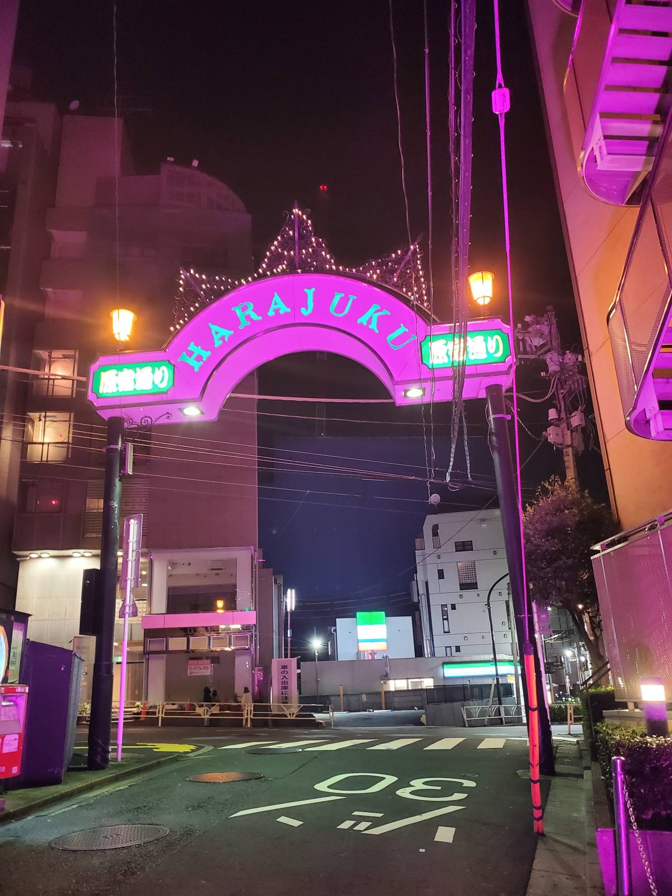 Thomas Beswick Tokyo based filmmaker BTS photo 0009