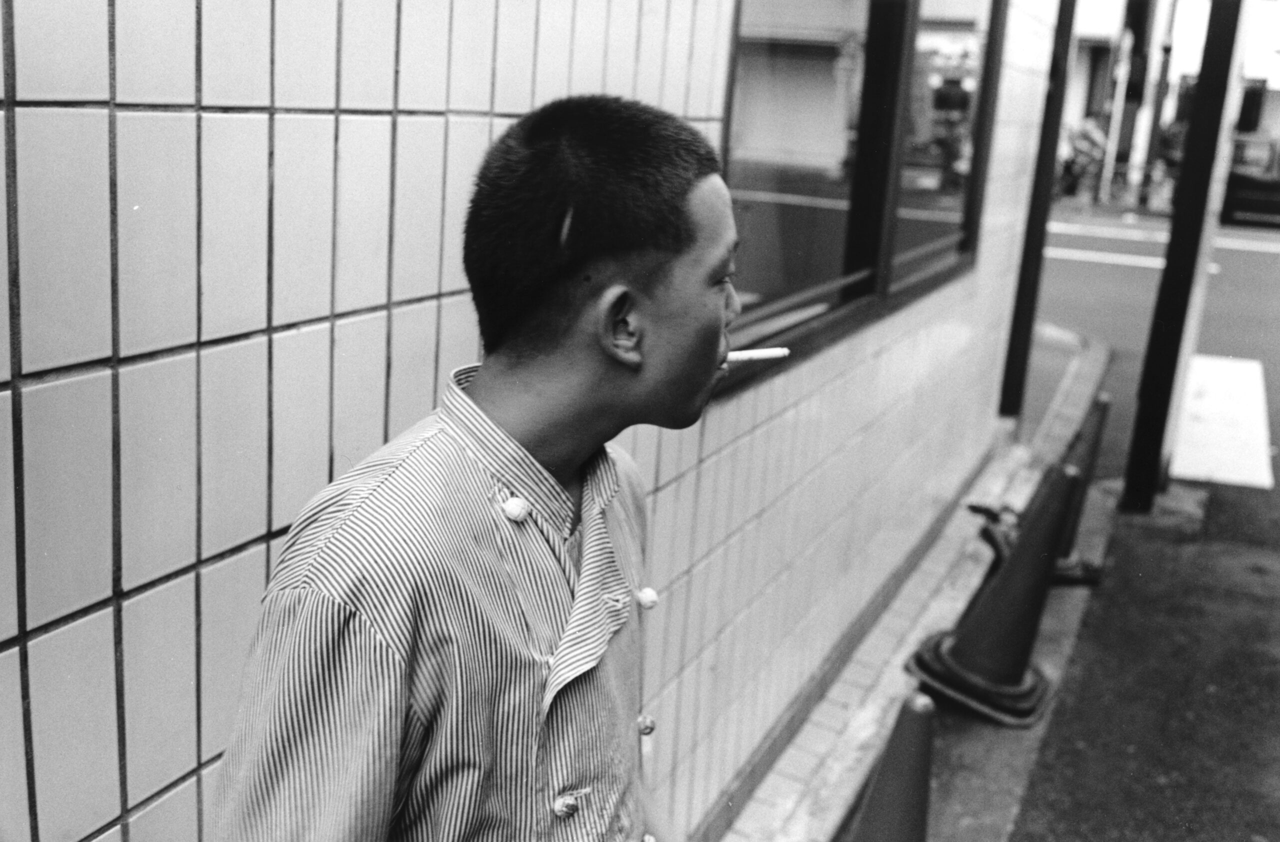 B&W photography by Thomas Beswick, Filmmaker based in Tokyo. Tokyo Diary Series 'Asakusa youth'