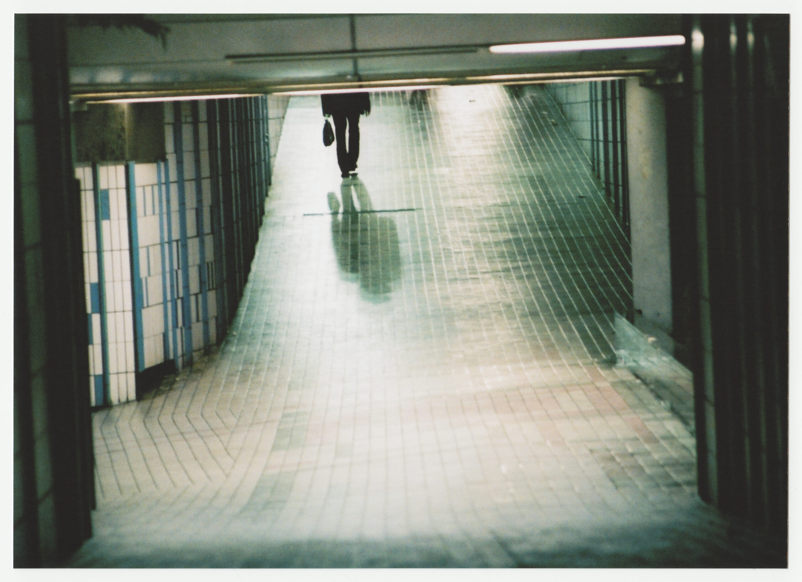35mm color photography by Thomas Beswick, Filmmaker based in Tokyo. Tokyo 2008 Series 'old Ikebukuro'