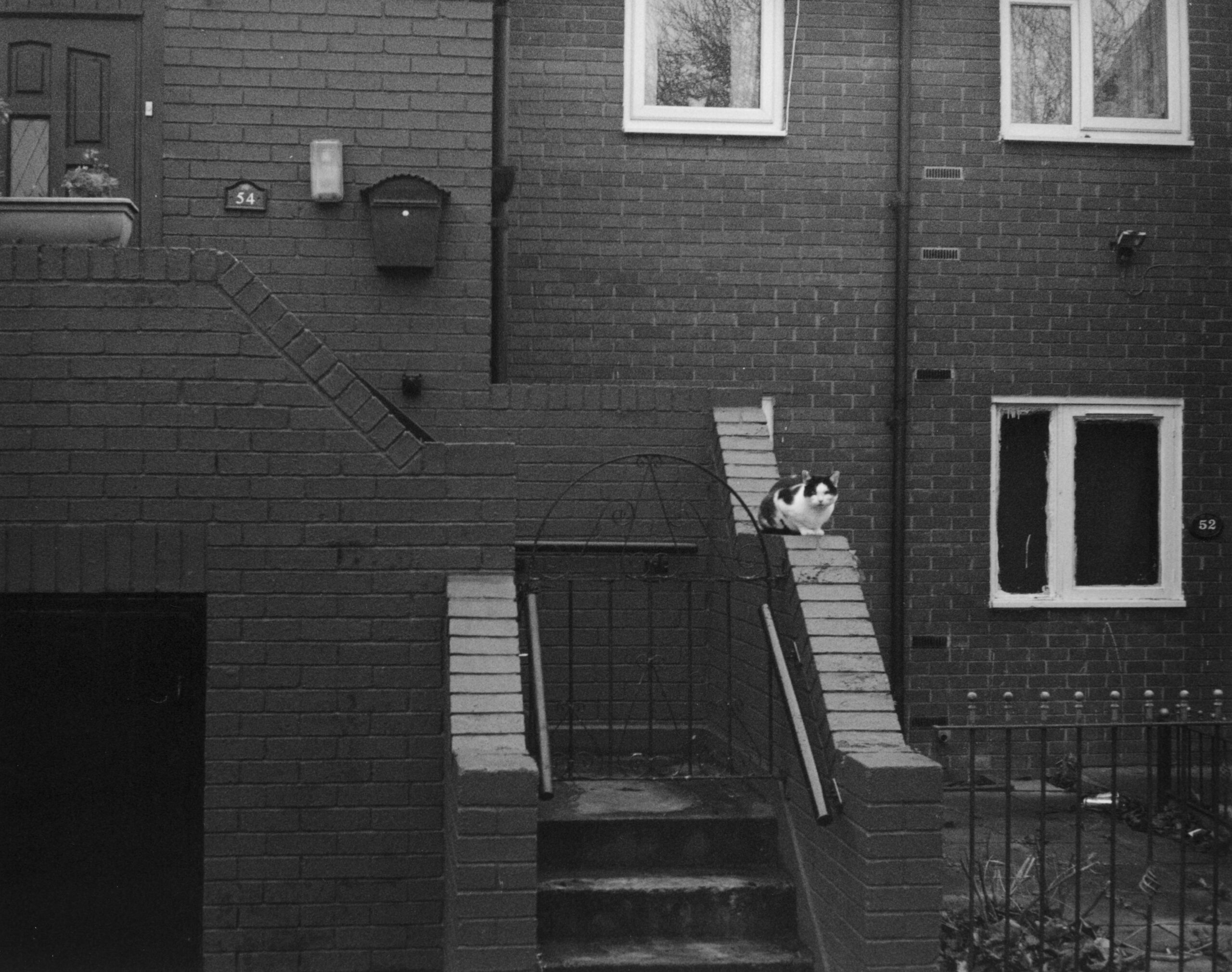 B&W photography by Thomas Beswick, Filmmaker based in Tokyo. Winter Wonderland Series 'red brick'